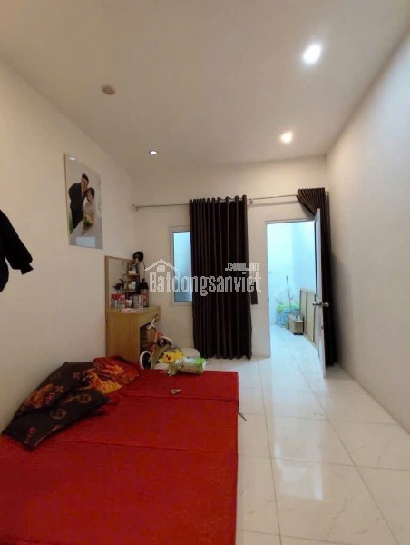 NGÔI NHÀ NÀY NĂNG LƯỢNG VỮNG CHÃI! Ở NHÀ NÀY NĂNG LỰC SẼ RẤT MẠNH! GIA TRƯỞNG MỚI LO ĐƯỢC CHO EM.