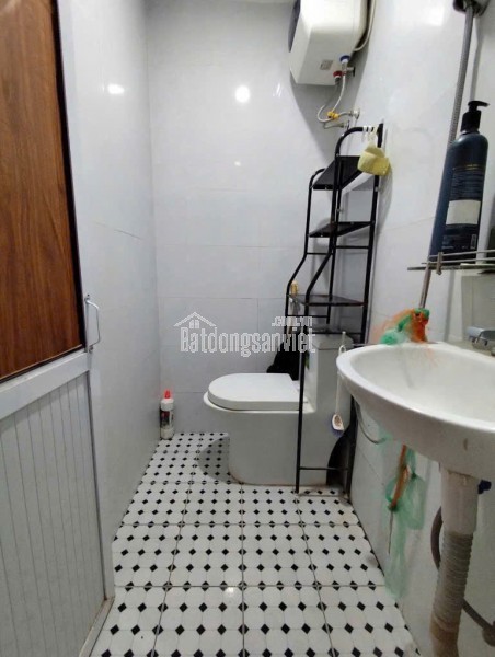 NGÔI NHÀ NÀY NĂNG LƯỢNG VỮNG CHÃI! Ở NHÀ NÀY NĂNG LỰC SẼ RẤT MẠNH! GIA TRƯỞNG MỚI LO ĐƯỢC CHO EM.