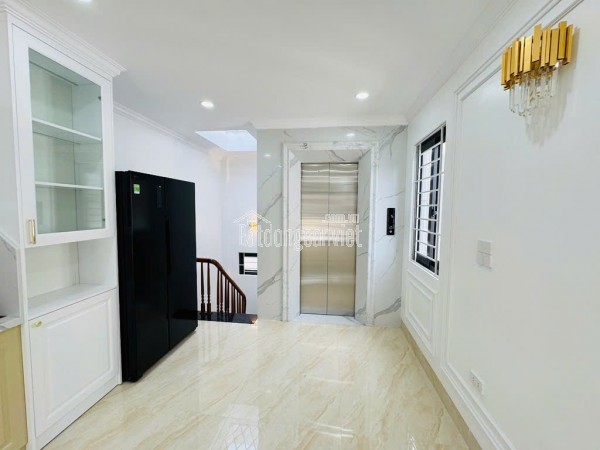 NHÀ ĐẸP 5 TẦNG THANG MÁY - Ô TÔ ĐỖ CỬA - HAI BÀ TRƯNG GIÁ 14.8 TỶ
