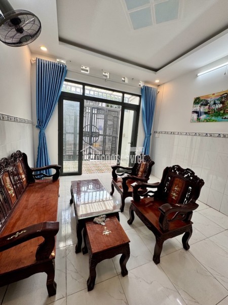 NHÀ CẤP 4 GÁC – 52M2, HẺM XE HƠI – QUẬN 12 SỔ RIÊNG CHUẨN CHỈ HƠN 2 TỶ