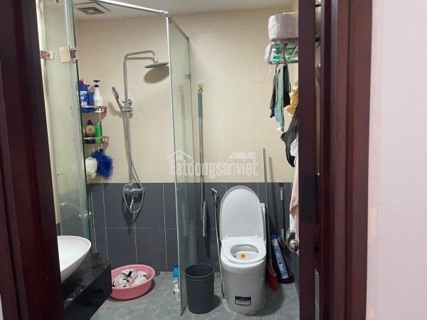 Cần bán căn hộ chung cư Kim Giang diện tích 65,1 m2, giá 3 tỷ