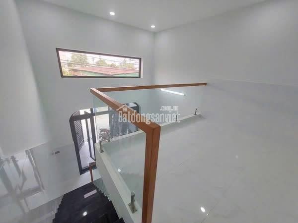 Thủ Đức - Long Thạnh Mỹ - Mặt tiền hẻm trước nhà 6m , chỉ việc dọn vào ở