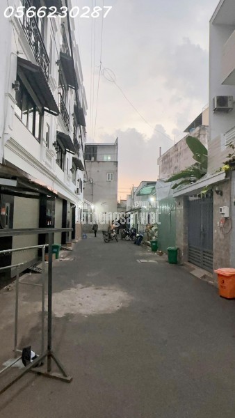 BÁN NHÀ 2 TẦNG, 60M2, NGÕ HIẸP THÀNH, QUẬN 12 - GIÁ HỜ 4.5 TỶ - SỔ ĐỎ CHÍNH CHỦ