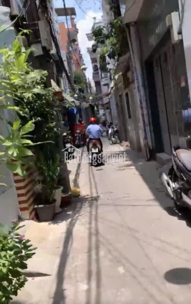 Nhà Gần mặt tiền, Vĩnh Viễn, Quận 10,3tầng,31m2 , Sổ Vuông, BTCT, Hoàn Công Đủ, dưới7 tỷ