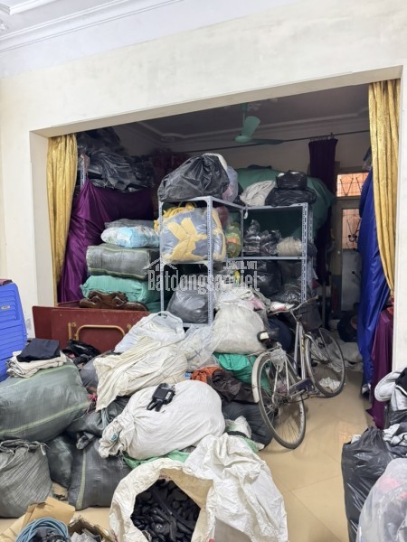 Cần bán nhà phố Quần Ngựa, Ba Đình, ô tô đỗ cửa, thoáng trước sau, 58m, 4 tầng, 16.4 tỷ.