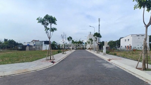 HÀNG HIẾM 1.0.2 LÔ ĐẤT CÁCH TRUNG TÂM Q1 CHỈ 30 PHÚT - NGỘP 2.7 TỈ