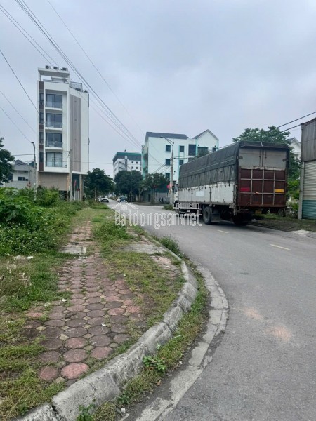 bán 2 lô đất cho bác ruột. S 210 1 lô , 2 lô liền kề là 420M . đất tại khu đô thị đồng văn xanh