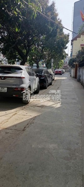 NHÀ MỚI ĐẸP- XÂY ĐỘC LẬP THOÁNG TRƯỚC SAU- NGÕ TO THÔNG- AN SINH ĐỈNH, LH 0988 182 160