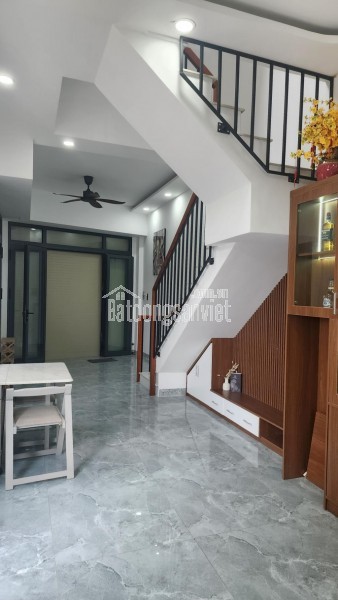Bán nhà mặt phố Q12, 40m2, 4 tầng, 3PN, 5.4 tỷ - Cơ hội đầu tư sinh lời