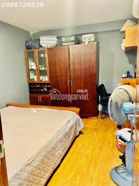 Đã mua nhà mới chủ nhà gửi bán căn 3 ngủ 102m tòa Vinaconex 2 Kim Văn Kim lũ giá chỉ nhỉnh 6.2 tỷ