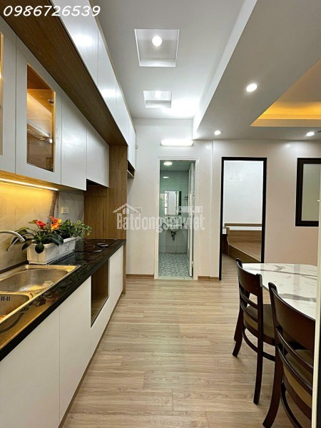 Đã mua nhà mới chủ nhà gửi bán căn 3 ngủ 102m tòa Vinaconex 2 Kim Văn Kim lũ giá chỉ nhỉnh 6.2 tỷ