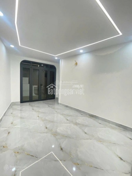 Bán nhà mặt tiền KD Trần Hưng Đạo, TT Quận 5, vị trí Vip 2 mặt tiền trước sau, chỉ 27 tỷ