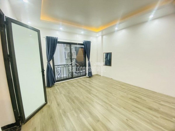 021-BÁN NHÀ NGUYỄN VĂN TRỖI, GẦN Ô TÔ,, DT 44M2, 7.8 TỶ