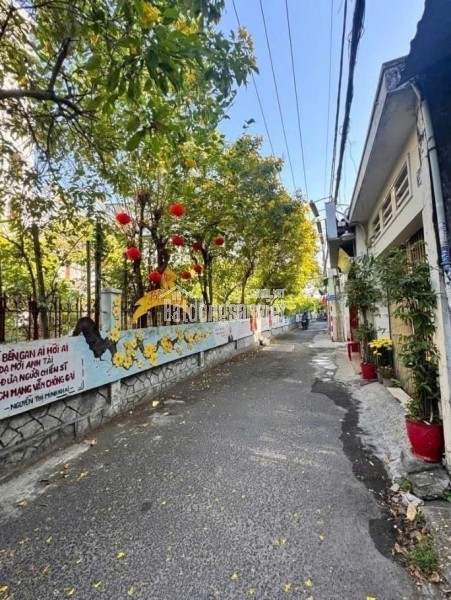 TRƯỚC NHÀ 3.5M THÔNG - 45M2 (4x11M) HẬU 4.1M - 4 TẦNG 4 PHÒNG NGỦ - SỔ VUÔNG ĐẸP - HOÀN CÔNG ĐỦ.