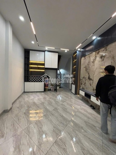 BÁN NHÀ ĐỊNH CÔNG THƯỢNG, Ô TÔ ĐỖ CỬA, VÀI BƯỚC RA PHỐ, 46m2, 8,25 TỶ