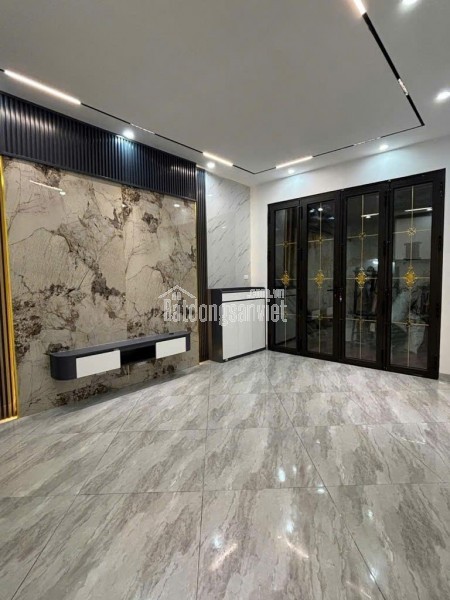 BÁN NHÀ ĐỊNH CÔNG THƯỢNG, Ô TÔ ĐỖ CỬA, VÀI BƯỚC RA PHỐ, 46m2, 8,25 TỶ