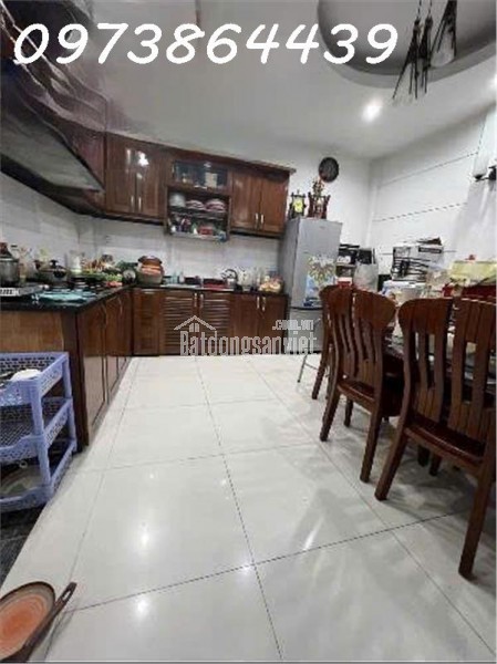 BÁN NHÀ PHỐ 4 TẦNG TRUNG TÂM QUẬN 1- LÊ THỊ RIÊNG- P.BẾN THÀNH-NGANG 4,8M X 14M- 5PN - 4WC - GIÁ