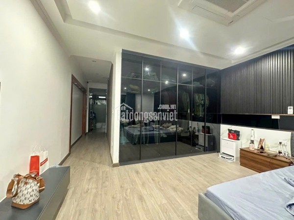 QUAN TÂM NGAY -  [NHÀ MẶT PHỐ GIÁ TRONG NGÕ ] Giáp Bát - Kim Đồng. DT 51m 5 Tầng chỉ 13,3 tỷ