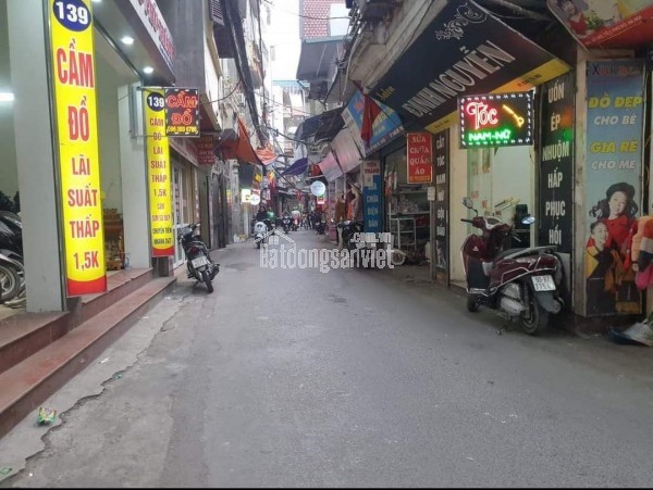 NHÀ DÂN XÂY HỌC VIÊN TÀI CHÍNH - BẮC TỪ LIÊM - DT40M2- 4 TẦNG - GIÁ 6 TỶ - NGÕ Ô TÔ - LO GÓC