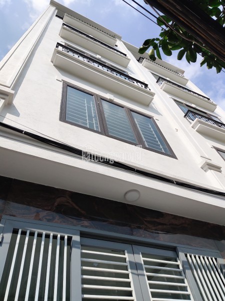NHÀ DÂN XÂY HỌC VIÊN TÀI CHÍNH - BẮC TỪ LIÊM - DT40M2- 4 TẦNG - GIÁ 6 TỶ - NGÕ Ô TÔ - LO GÓC
