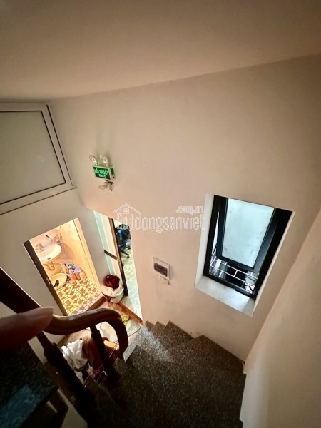 Bán nhà khương trung ,35m2 , 4 tầng , 3 ngủ , 5,68 tỷ