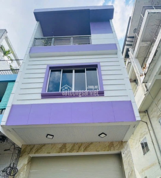Bán gấp nhà mặt phố Q.11, 14 tỷ, 106m², 3 tầng, nhỉnh
14 tỷ