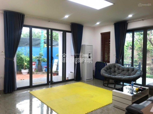 Bán căn hộ cao cấp Làng Việt Kiều Châu Âu 154m, 4PN. Có 2 slot ô tô, full nội thất sịn,