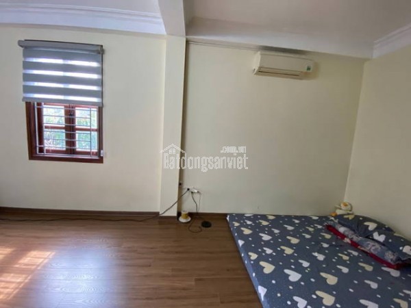 (BÁN NHÀ KHU PHỐ HOÀNG NHƯ TIẾP - LONG BIÊN)