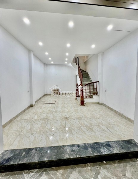 Nhà đẹp Vũ Trọng Phụng, Thanh Xuân, Ô TÔ, KD, thang máy, dt35m2 X 6tầng, 8.xxtỷ.