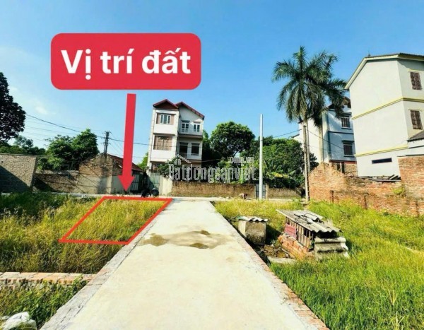 Bán đất tái định cư Xóm Lò - Đặng Vũ Hỷ - 35m - Lô góc - Oto gần  - 4,75 tỷ ( Thương lượng