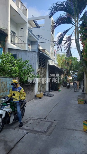 [P3Q8]- CHỈ 6.3 TỶ- HXH ÂU DƯƠNG LÂN- DT: 45M2 ( 4 X 11) NỞ HẬU . SÁT NGAY CẦU CHỮ Y ĐẮC ĐỊA.