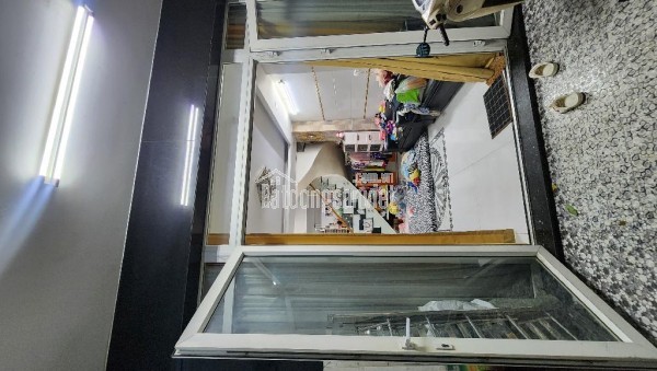 [P3Q8]- CHỈ 6.3 TỶ- HXH ÂU DƯƠNG LÂN- DT: 45M2 ( 4 X 11) NỞ HẬU . SÁT NGAY CẦU CHỮ Y ĐẮC ĐỊA.