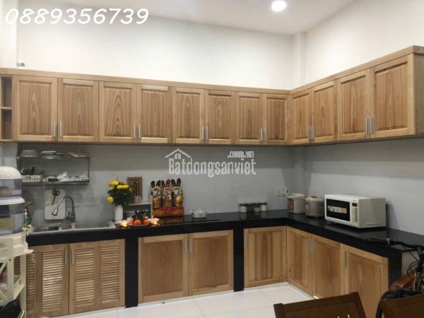 BÁN GẤP NHÀ HẺM XE TĂNG QUAY NÒNG – 2 MẶT TIỀN – NGAY UBND QUẬN 10 – GIÁ CHỈ 16.5 TỶ!