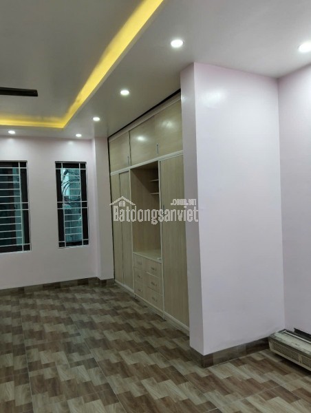 Phố Hoàng Văn Thái 52 m2 x 4 tầng MT 4.7 m Ô tô Tránh K/D VP Thang Máy Q. Thanh Xuân