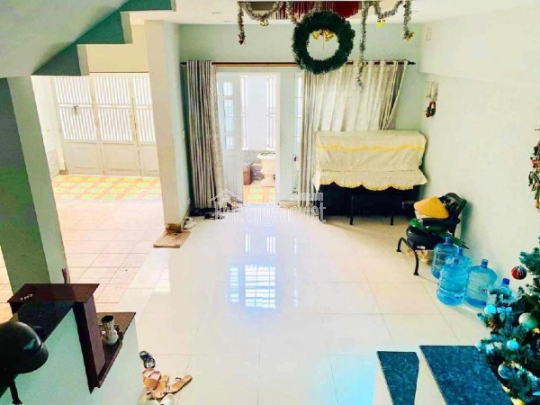 BÁN GẤP NHÀ HẺM XE HƠI THÔNG NHÀ 4 TẦNG NGAY BỆNH VIỆN 115 đường Thành Thái giá chỉ 13 tỷ Phường