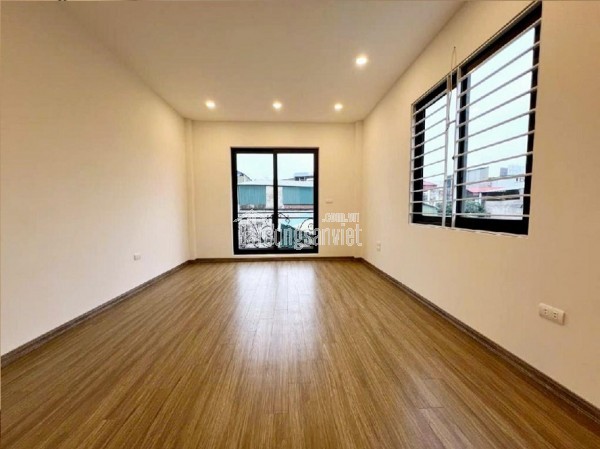 Bán nhà 70m², 6 tầng, 4PN, 5WC, Long Biên - 8.9 tỷ