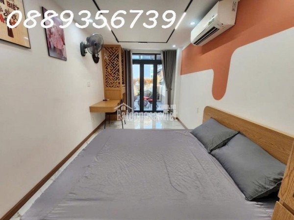 BÁN NHÀ GẤP BÁN CHIA TÀI SẢN CHÍNH CHỦ 1 ĐỜI CHƯA QUA ĐẤT TƯ Chỉ 5,5 tỷ TL CÁCH MẶT TIỀN TẠ QUANG