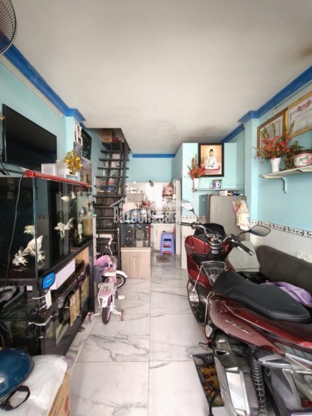 Bán nhà HXH Lê Đình Cẩn, ngay Hương Lộ 2, Bình Tân, 70m² - 5.5x19 - 2 tầng, chỉ hơn 1 tỷ