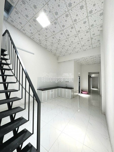 BÁN NHÀ 3 PHÒNG NGỦ THỊ TRẤN LIÊN NGHĨA - ĐỨC TRỌNG - LÂM ĐỒNG
