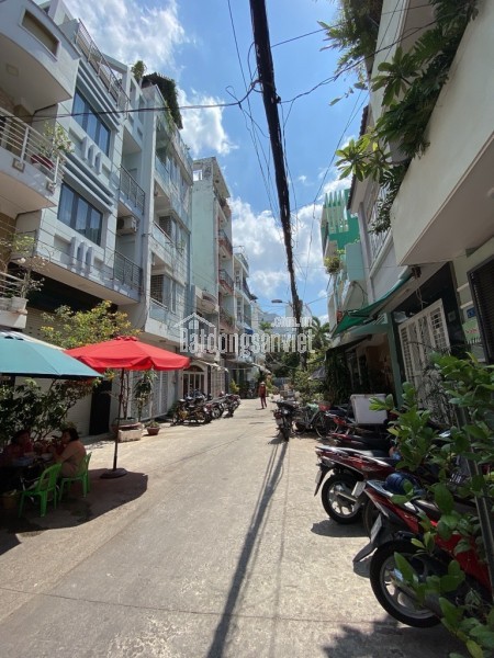 CẦN TIỀN BÁN GẤP NHÀ HXH NGUYỄN THỊ TẦN, P2 Q8, Dt: 50m2( 4 X 12m) 3TẦNG, Chỉ 8.8 Tỷ