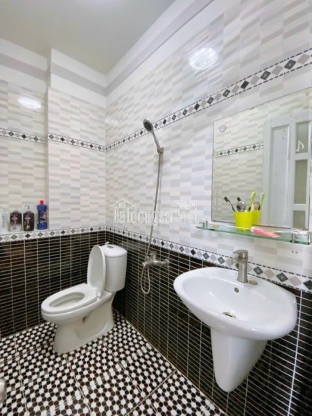 MẶT TIỀN PHẠM VĂN ĐỒNG KINH DOANH ĐA NGÀNH NGHỀ - NHÀ MỚI
- ĐANG CÓ DÒNG TIỀN 50TR/ THÁNG- HỢP