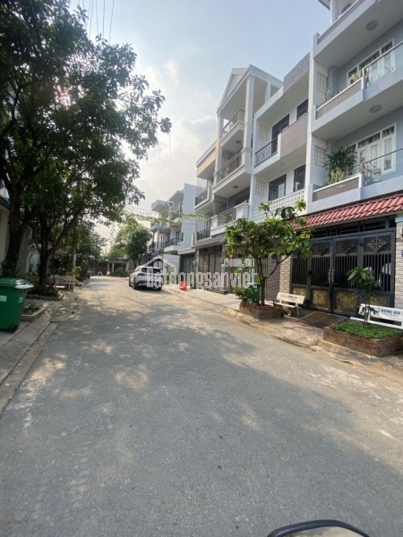 Cần Bán Dãy Nhà Trọ 166m2 full Thổ, Ngang Khủng 8.8M. Lê Văn Việ - Tân Phú. Tp.Thủ Đức