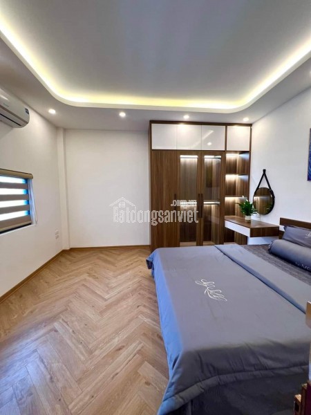 Bán nhà Quan Nhân, Thanh Xuân, mặt ngõ to như phố, ô tô đỗ cửa, kinh doanh, 40m2, 11.x tỷ.