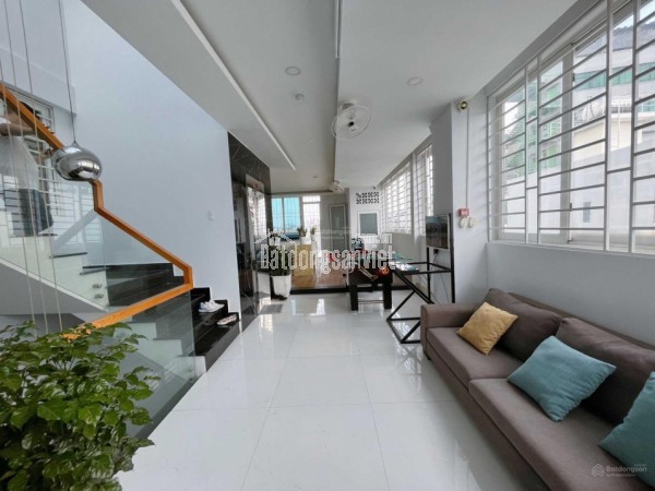 Phòng trọ ký túc xá Quận 7 chỉ 950k bao điện nước, wifi, máy lạnh, vệ sinh