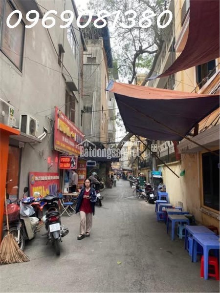 BÁN NHÀ NGUYỄN TRÃI 57 M 4T MT3,2M GIÁ NHỈNH 9 TỶ ! VÀI BƯỚC CHÂN RA ĐƯỜNG NGUYỄN TRÃI . CÒN