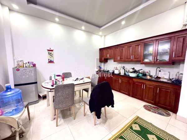 Bán nhà Đẹp thoáng sáng tổ 15 Yên Nghĩa Hà Đông , ngõ thông thoáng 52m2 mặt tiền 4.5m giá rẻ
nhất