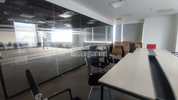 Bán Sàn văn phòng tại , Thái Hà, Đống Đa, Hà Nội, giá siêu hời 55 triệu / m2, 1200 m2 sẵn sổ đỏ