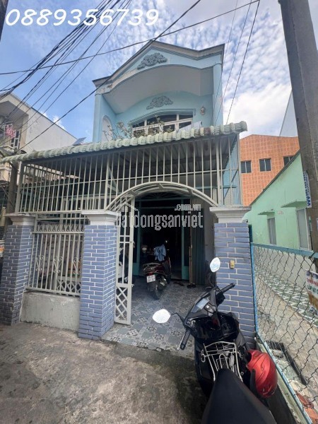 [ QUẬN 7 ] Siếu Hót Với 2 tỷ xíu có 100m2 nhà đất full cư, ngay 10m mặt tiền đường Huỳnh Tấn Phát