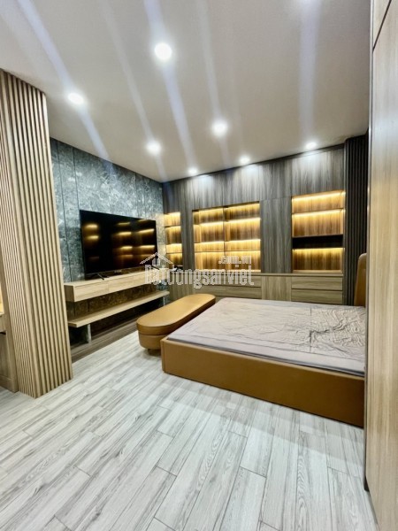 BIỆT THỰ SÂN VƯỜN LÊ ĐỨC THỌ - GARA XE HƠI - KHU PHÂN LÔ ĐỒNG BỘ - CÔNG VIÊN TRƯỚC NHÀ