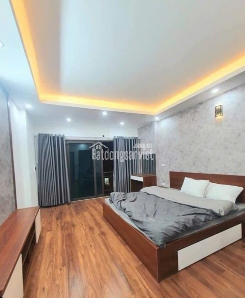 Hàng Kịch độc phố KHƯƠNG TRUNG- 10,6 tỷ, 65m2- Ô TÔ chễm chệ trước cửa nhà.
